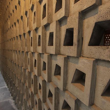 Yazhou Foryou Hotel Phnom Penh Exterior photo